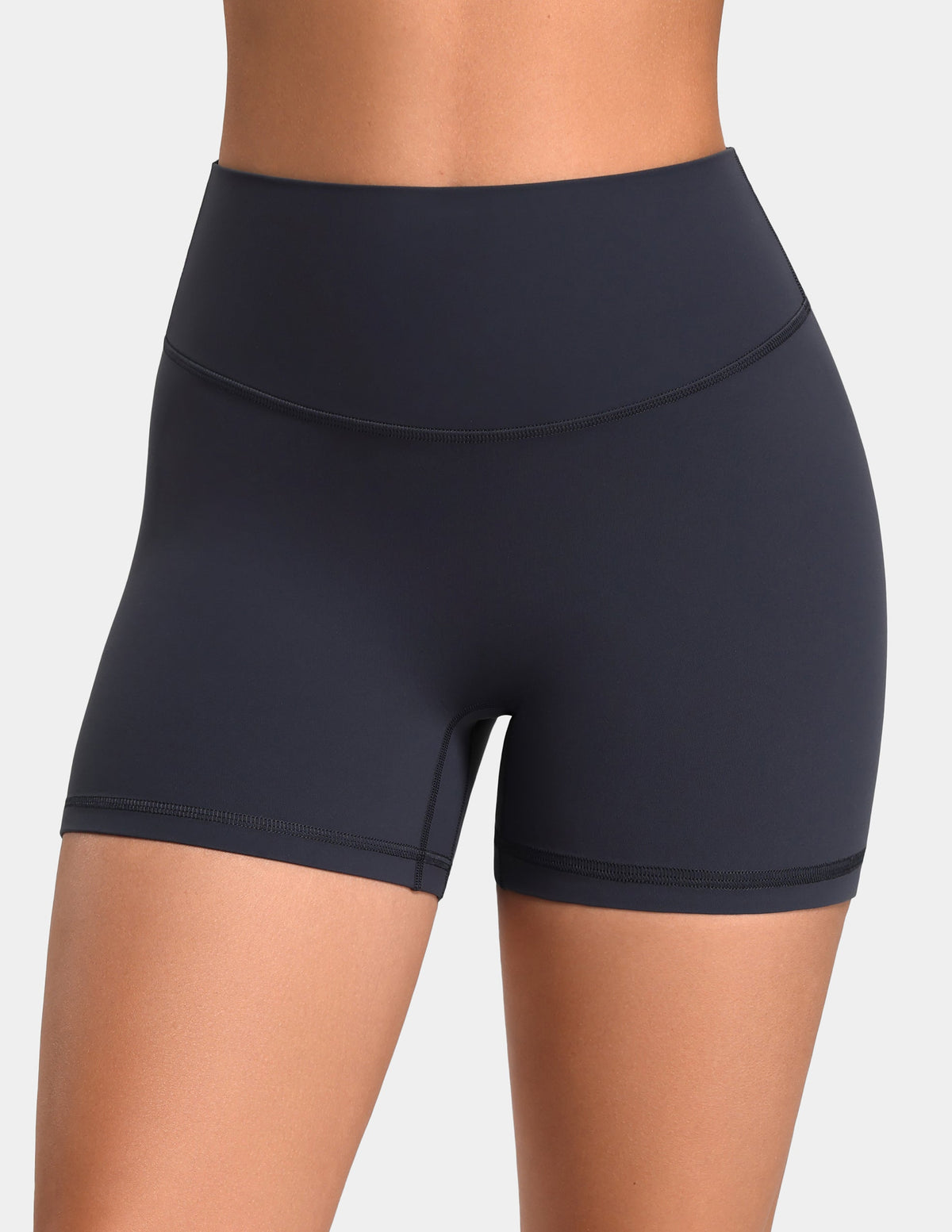 Sculptiva® Butt Scrunch No Front Seam 4'' Sports Short 2