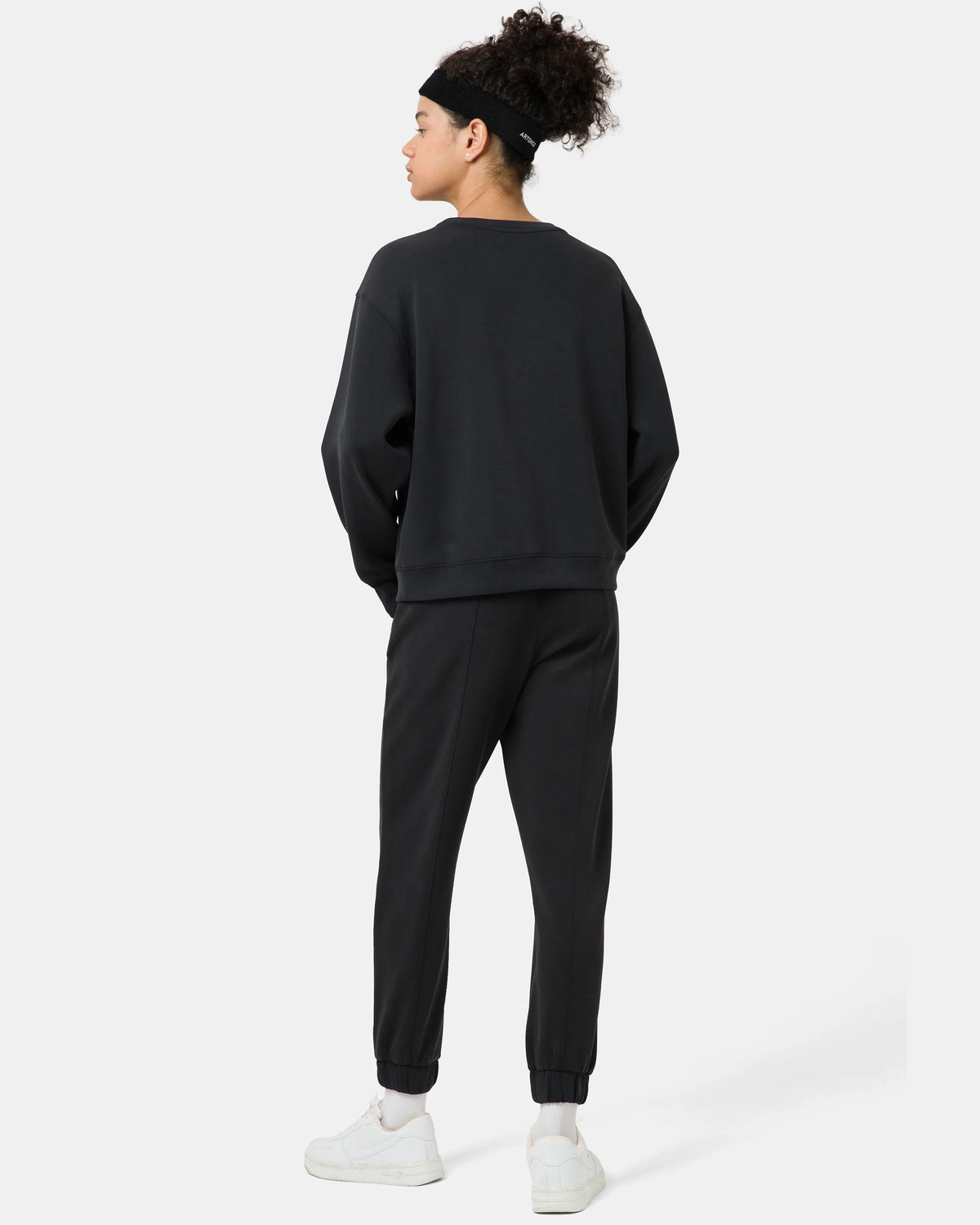 Velvra® Modal Crewneck Long Sleeve Sweatshirt — Black