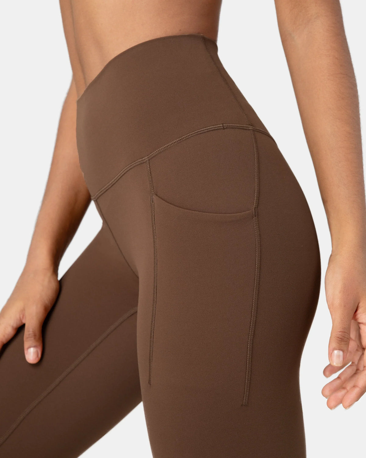 Dreamlux® Buttery Soft 28" Everyday & Workout Legging w/ Pockets — Cocoa