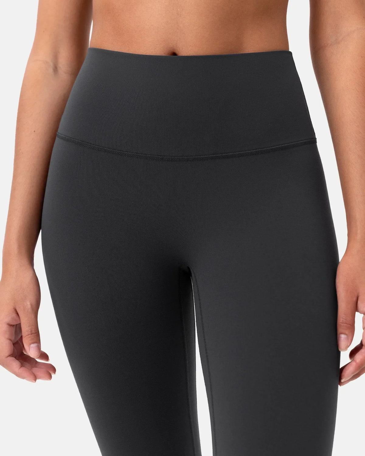 Dreamlux® High Waisted No Front Seam 25" 7/8 Workout Legging — Dark Carbon