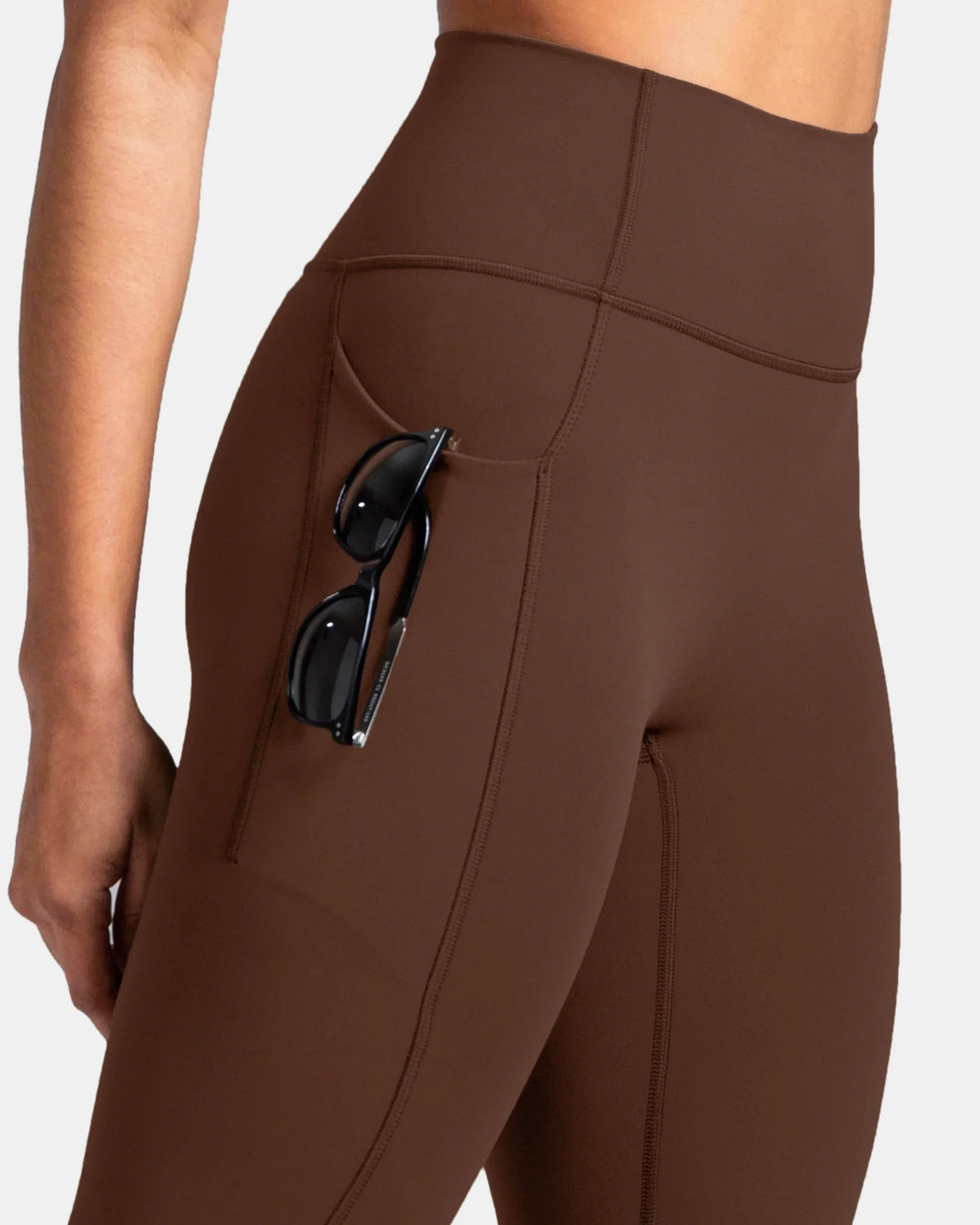 Dreamlux® High Waisted No Front Seam 7/8 Legging w/ Pockets — Cocoa