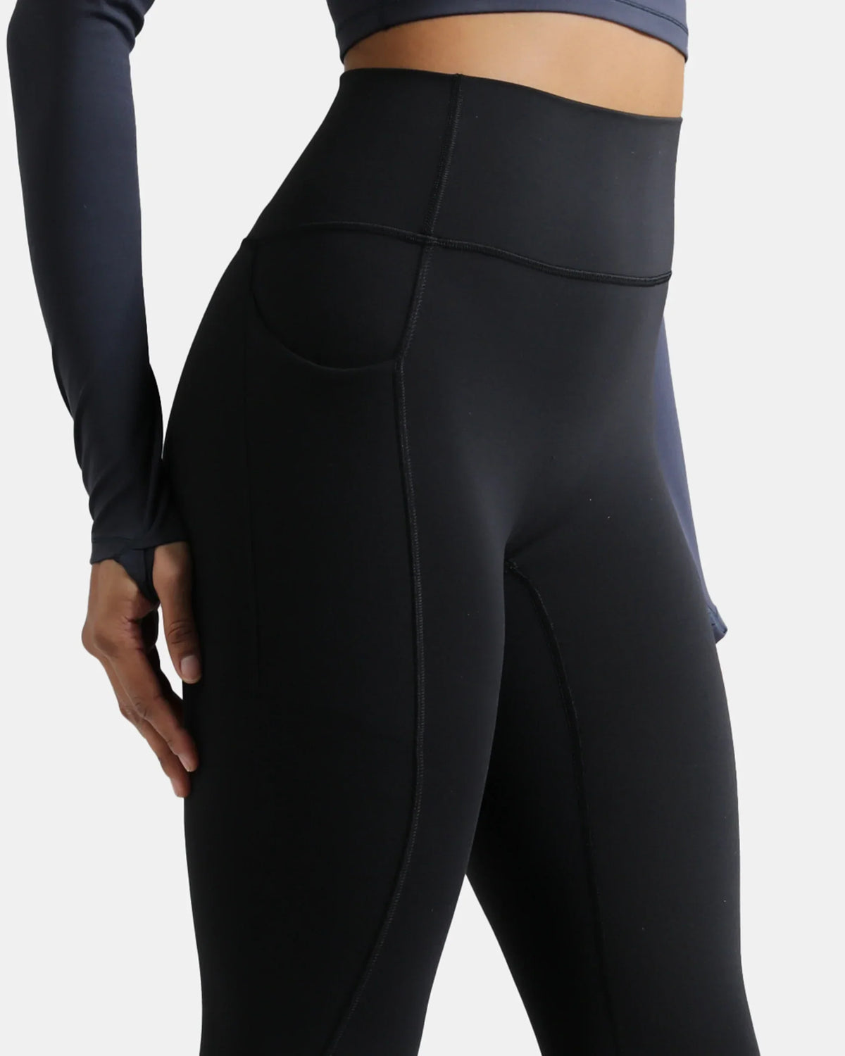 Dreamlux® High Waisted No Front Seam 28" Full Length Legging w/ Pockets — Black