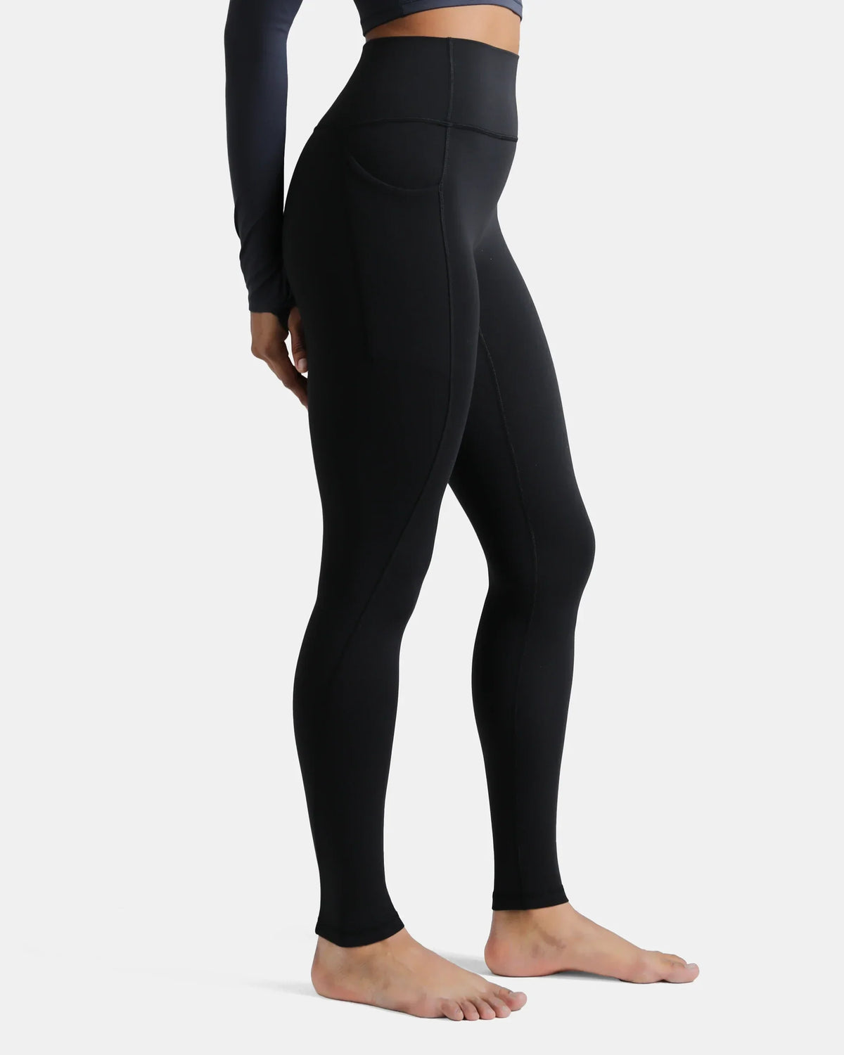 Dreamlux® High Waisted No Front Seam 28" Full Length Legging w/ Pockets — Black