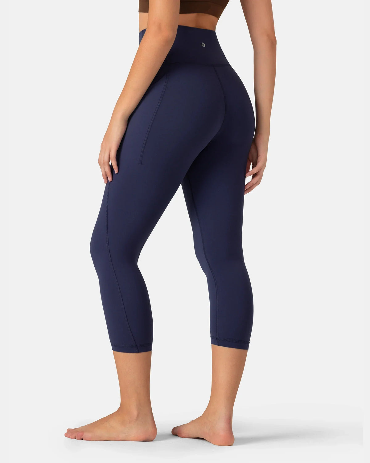 Dreamlux® High Waisted No Front Seam 21" Legging w/ Pockets 3