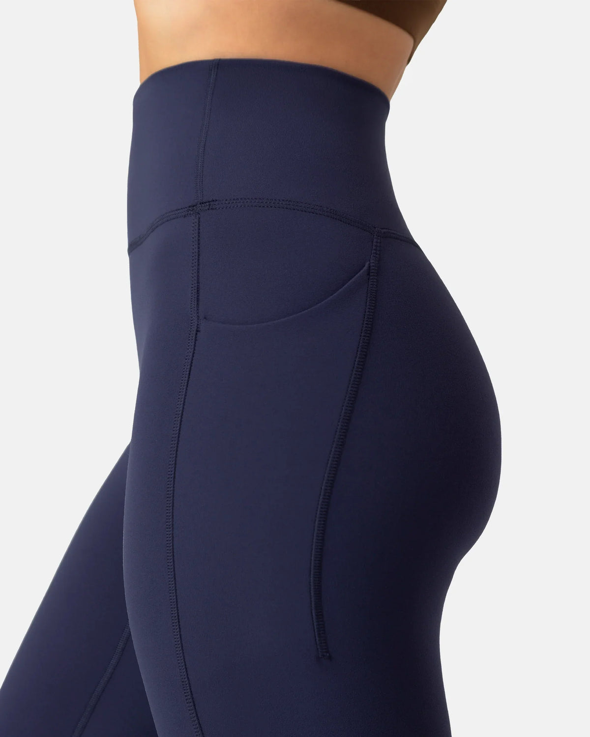 Dreamlux® High Waisted No Front Seam 21" Legging w/ Pockets 5