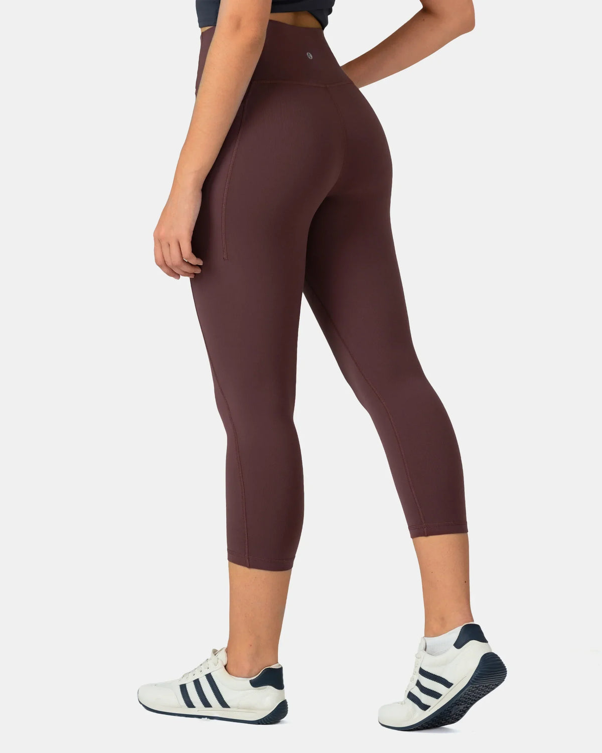 Dreamlux® High Waisted No Front Seam 21" Legging w/ Pockets — Plum Red