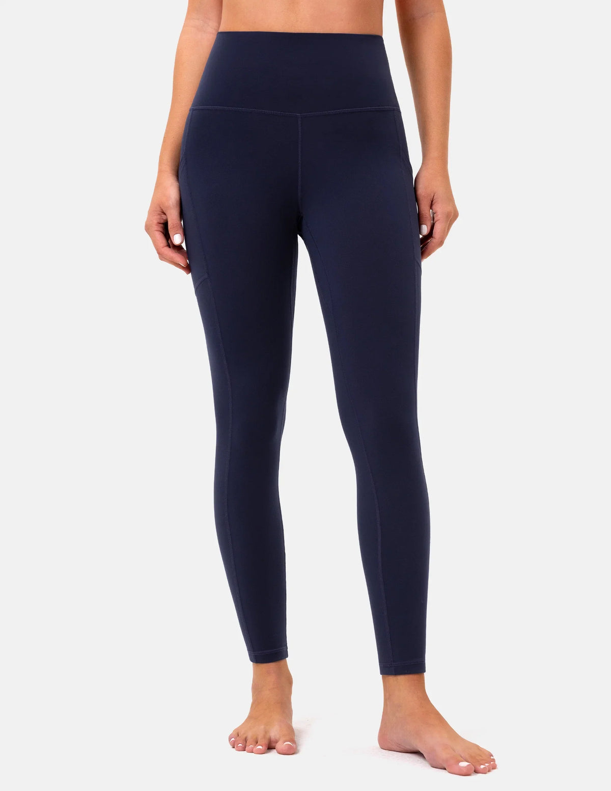 Essential High Waisted 25" Legging w/ Pockets — Navy