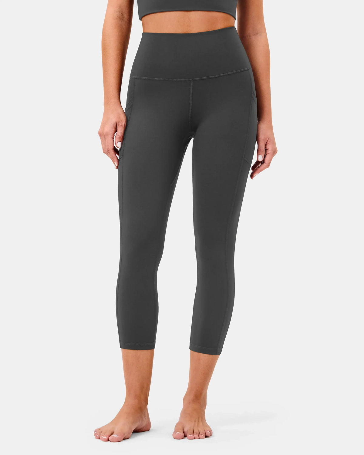 Essential High Waisted 21" Sports Legging w/ Pockets — Charcoal Grey