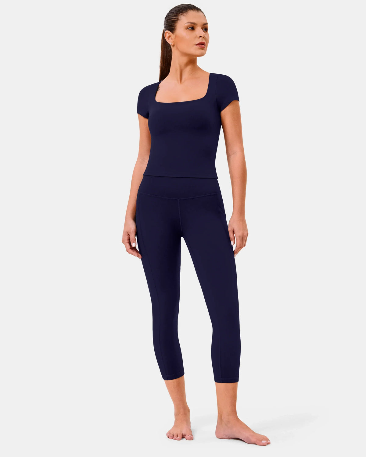 Essential High Waisted 21" Sports Legging w/ Pockets — Navy