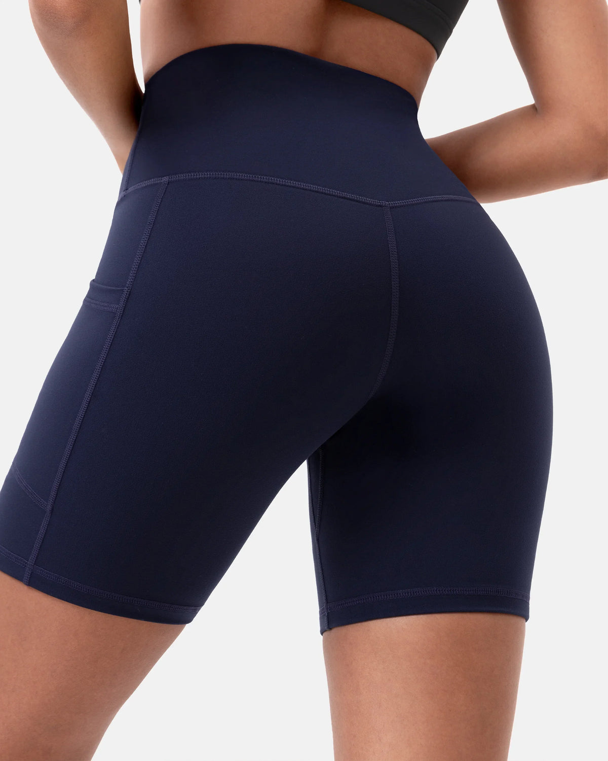 Essential High Waisted 6" Sports Short w/ Pockets — Navy